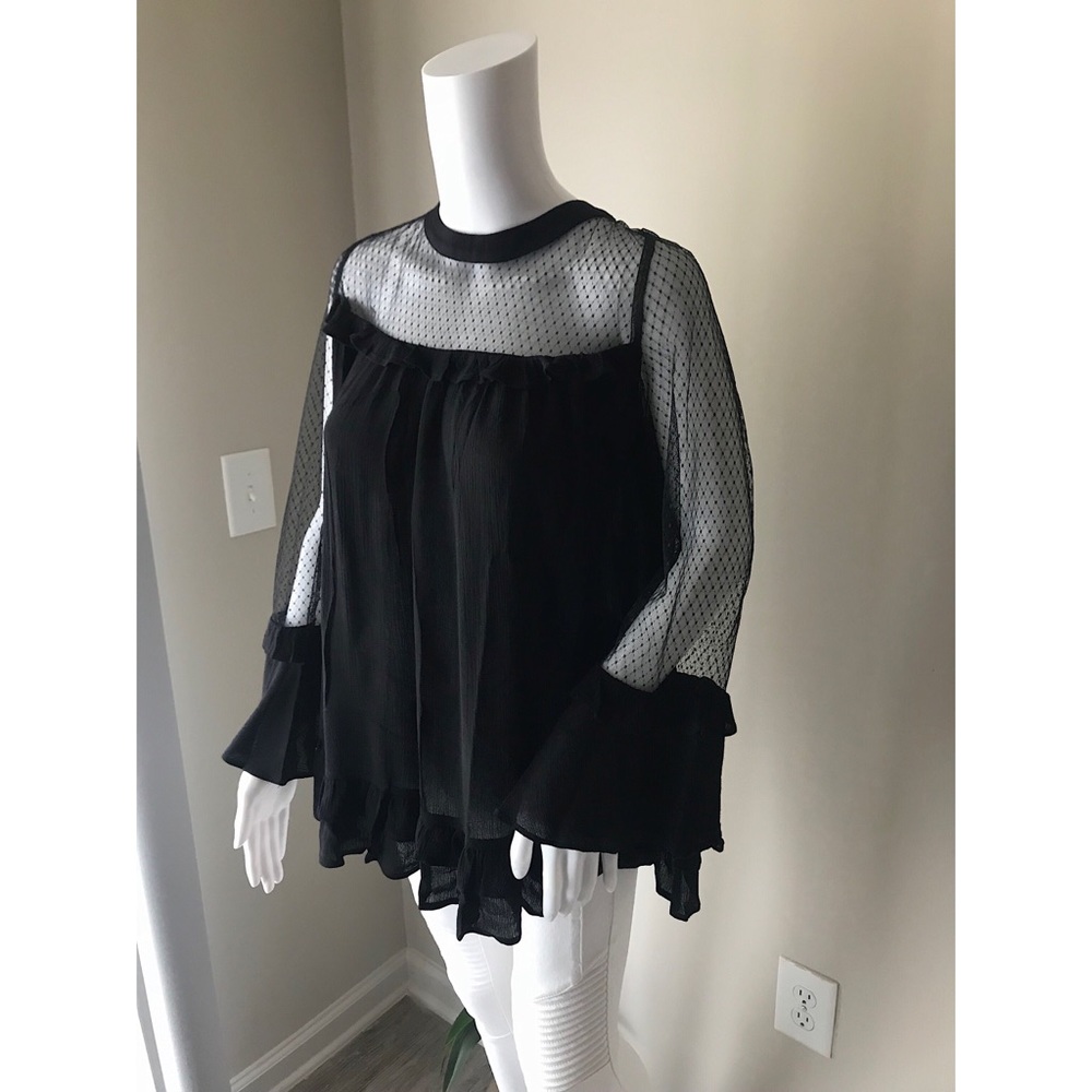 Lace & Ruffles Top - Picture 2 of 4